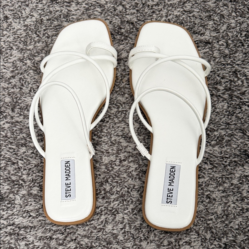 Steve Madden Elegant White Sandals
